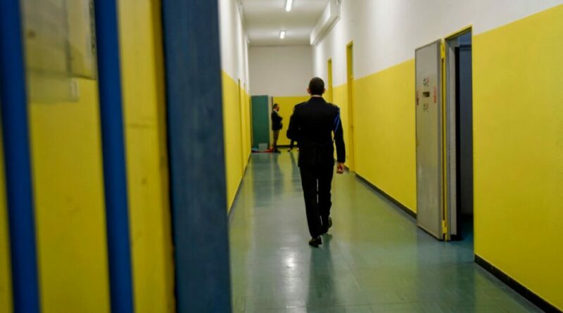 Carceri minorili mai così piene: in due anni più 50 per cento. E i ragazzi sono inascoltati