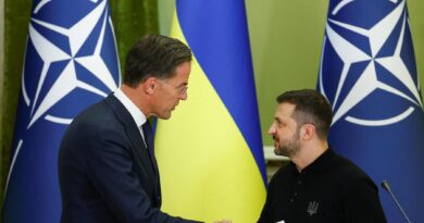 Guerra Ucraina – Russia, le news del 3 ottobre. Rutte a sorpresa a Kiev: “A favore dell’Ucraina nella Nato”. Mosca: “Presa la città di Vuhledar nel Donetsk”