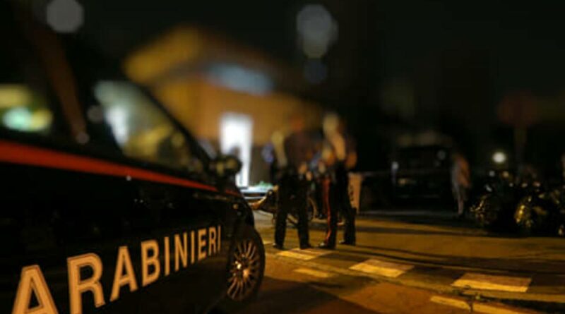 Senigallia, 15enne in fuga armata. L’appello: “Tenete gli studenti in aula”