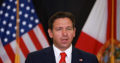 Ron DeSantis sta facendo di tutto per silurare la misura elettorale sull’aborto in Florida