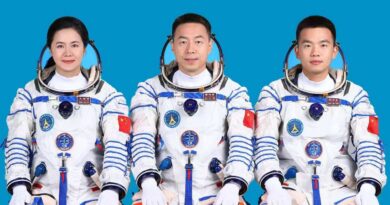 La Cina ha lanciato la missione con equipaggio Shenzhou-19 verso la stazione spaziale cinese