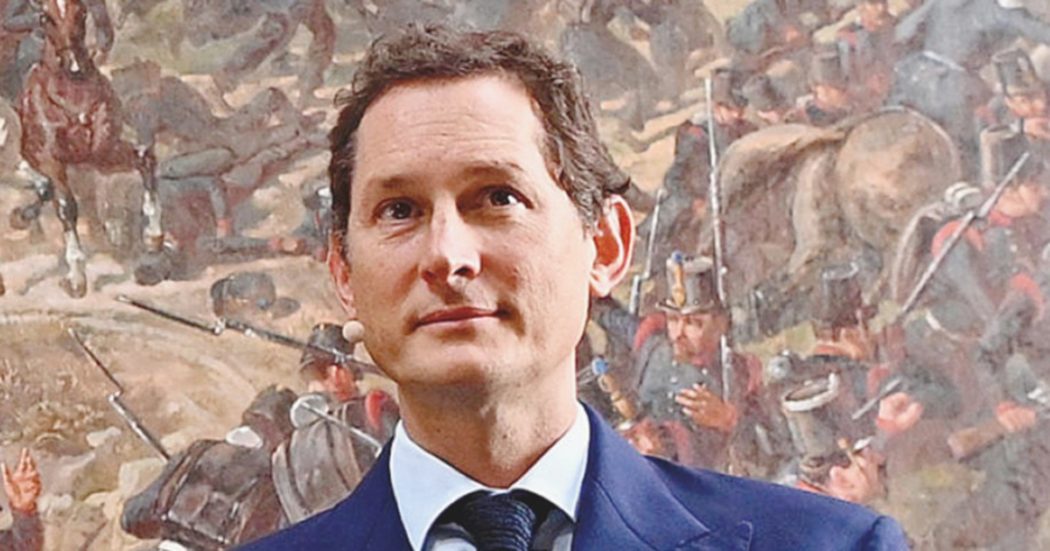 Elkann non va in audizione sulla crisi Stellantis: “Ha detto tutto Tavares”. Fontana: “Scavalca il Parlamento”. FdI: “Vergognoso”