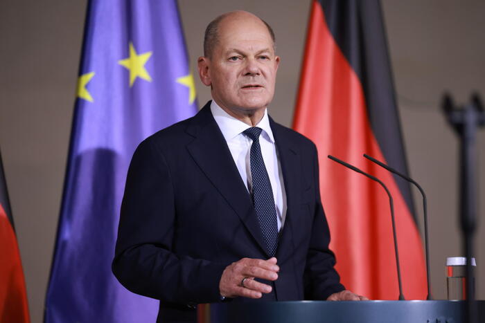 Terremoto a Berlino, Scholz licenzia Lindner