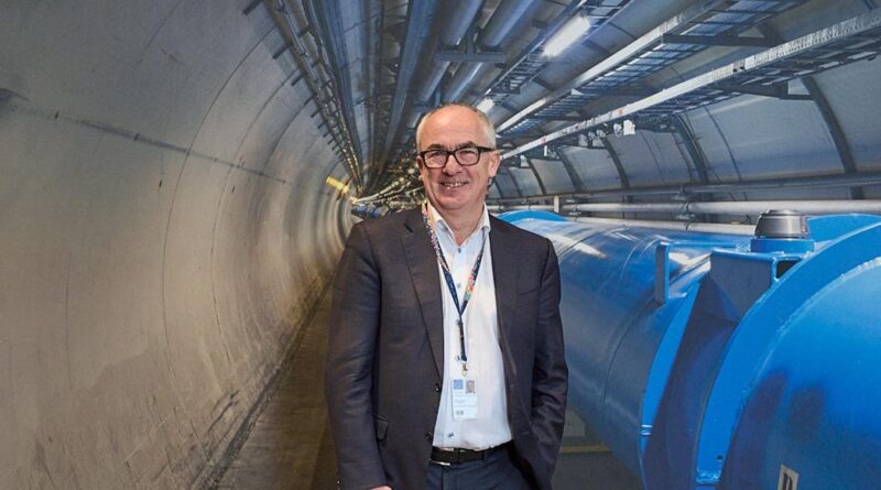 Cern, chi è Mark Thomson, il professore di fisica che prenderà il posto di Fabiola Gianotti