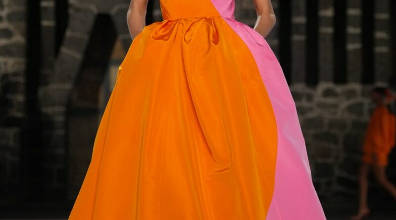 Carolina Herrera Resort 2025