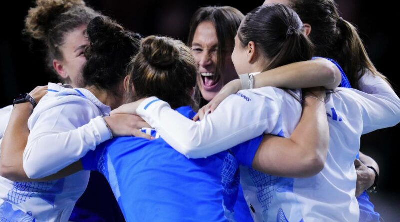 Bronzetti e Paolini mandano ko la Slovacchia: l’Italia trionfa in Billie Jean King Cup