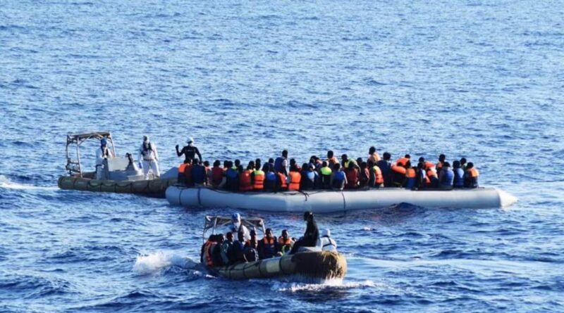 Migranti, sì della Camera alla fiducia sul decreto Flussi: dai lavoratori extra-Ue ai Paesi sicuri, fino al blitz sulle competenze dei giudici