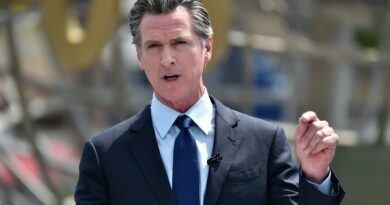 Gavin Newsom dà ufficialmente il via alla lotta della California contro Donald Trump