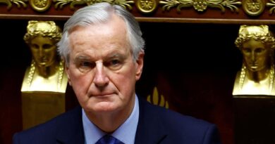 Francia, crisi di governo: Barnier, verso la sfiducia, invita alla responsabilità. Ora il voto