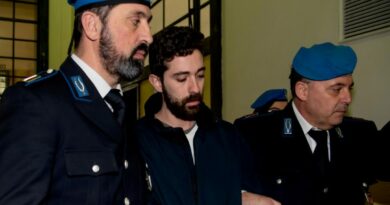 I genitori di Giulia Tramontano rispondono alla lettera di Alessandro Impagnatiello: “Sei un miserabile”