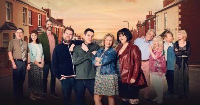 ‘Mi ha cambiato la vita’: James Corden parla di Gavin & Stacey quando vengono diffuse le immagini del finale