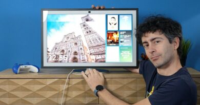 Recensione Amazon Echo Show 21: lo smart display che si crede una TV e un hub per la casa intelligente