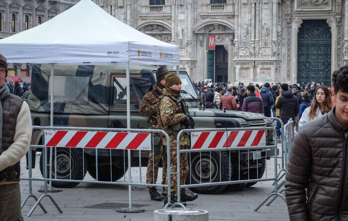 Violenze a Capodanno in piazza Duomo, la procura indaga su almeno 5 casi