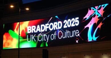 siamo pronti a raccontare al mondo la nostra storia”: Bradford inaugura l’anno di Città della Cultura