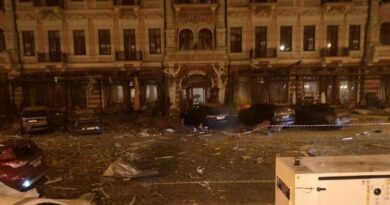 Guerra Ucraina – Russia, le news. Media: “Odessa, missili davanti allo storico hotel Bristol”