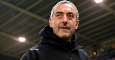 Lecce, Giampaolo incorona Krstovic: “Sa fare tutto, diventerà ancora più forte”