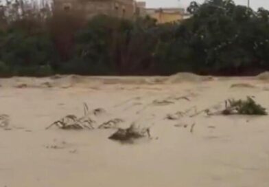 Straripa torrente a Messina, gente intrappolata nelle case