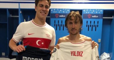 Yildiz-Modric, dallo scambio di maglia all’elogio: “Ha uno stile differente”