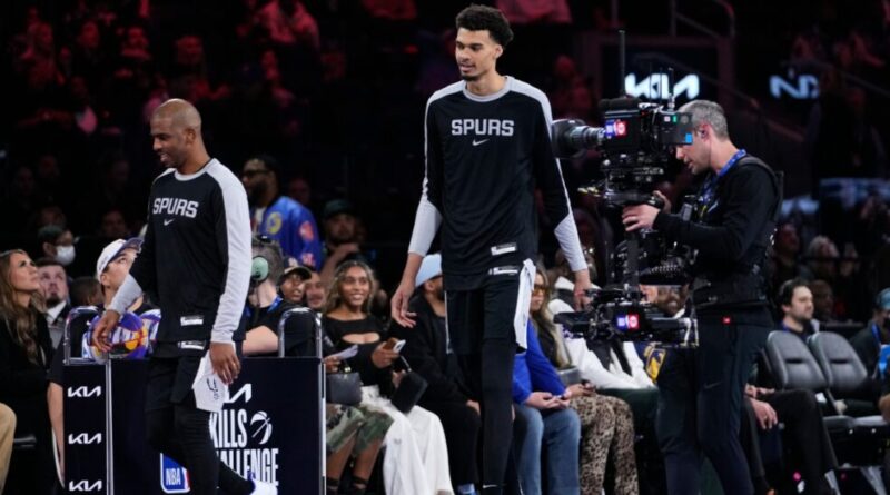 Nba, spettacolo penoso all’All Star Game: Wembanyama e Paul provano a barare, fischiati e squalificati